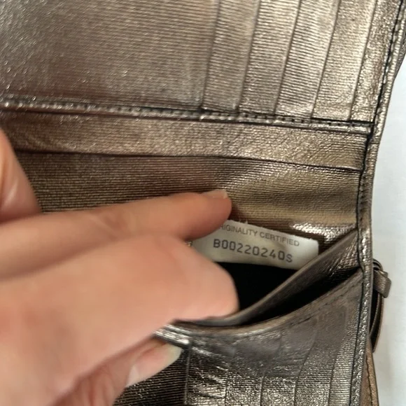 Bottega Veneta Nappa Argento Medium Sized Wallet - Picture 4 of 7